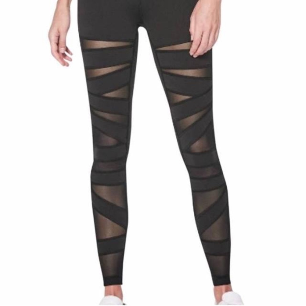 Lululemon mesh wunder under pant in green